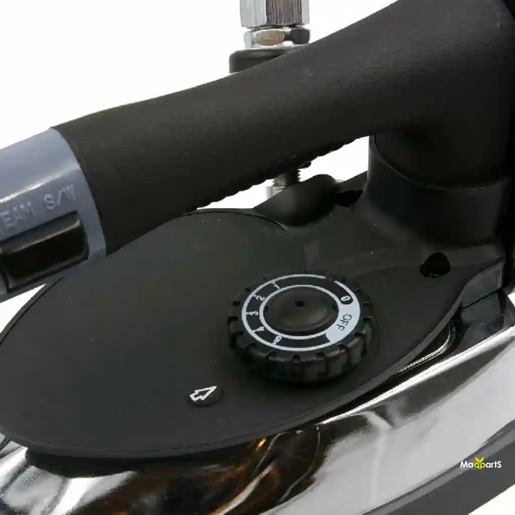 Dial de temperatura (OFF y 1 a 5) y botón de vapor en el mango